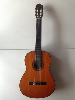 Đàn guitar cũ Yamaha CG120A